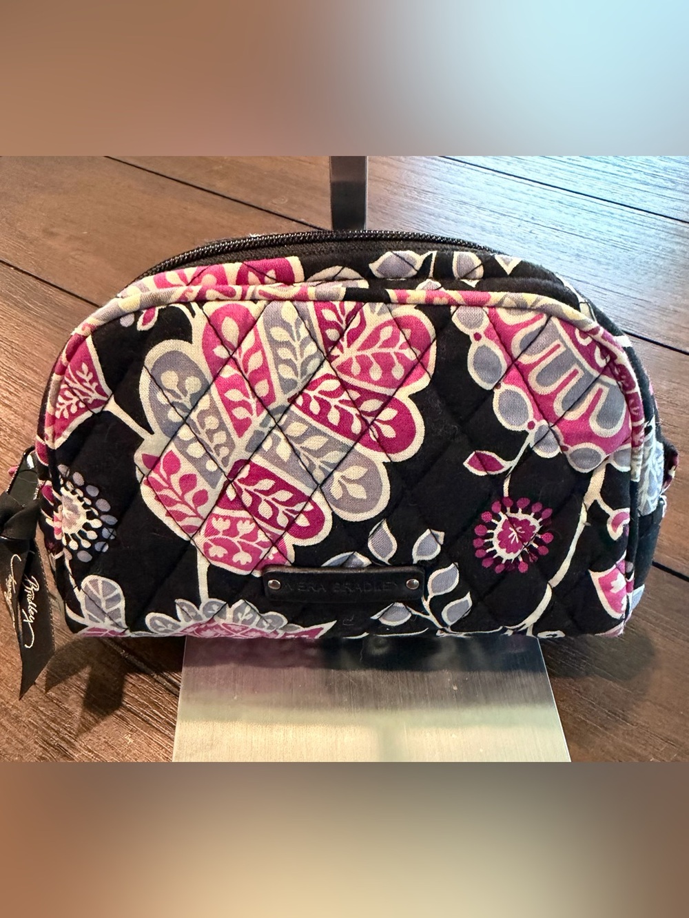 Vera Bradley NWOT Quilted Cosmetic Pouch in Black w/Pink & Gray Floral